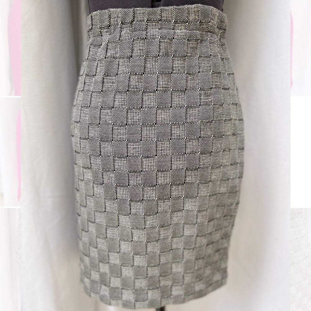 St. John Grey Pencil Skirt